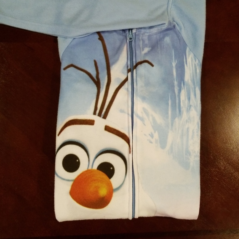 **DISNEY'S OLAF ADULT ONSIES**
